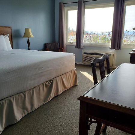 Carolyn Beach Inn Thessalon Экстерьер фото