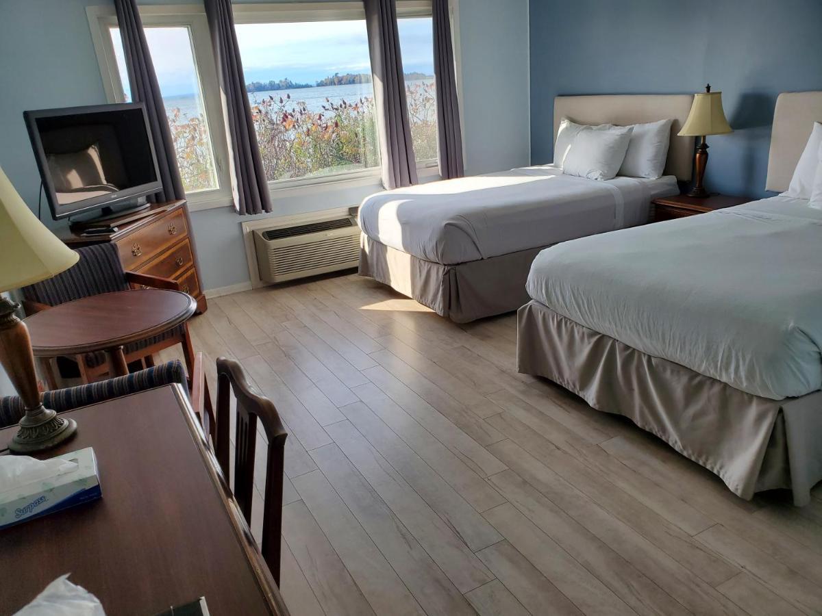 Carolyn Beach Inn Thessalon Экстерьер фото