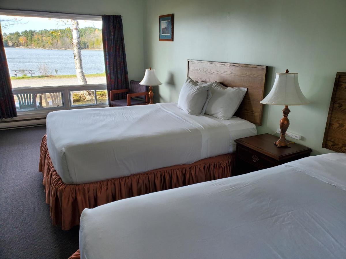 Carolyn Beach Inn Thessalon Экстерьер фото