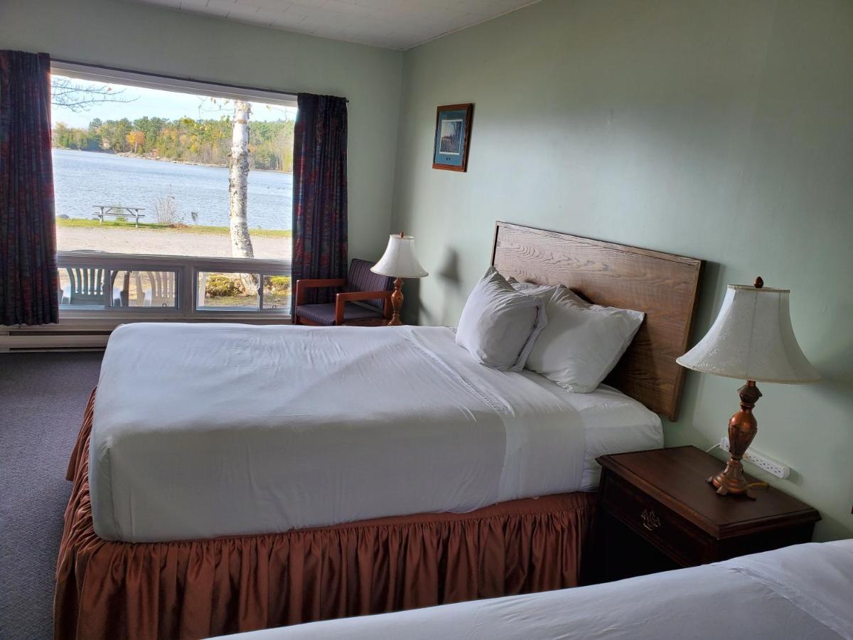 Carolyn Beach Inn Thessalon Экстерьер фото