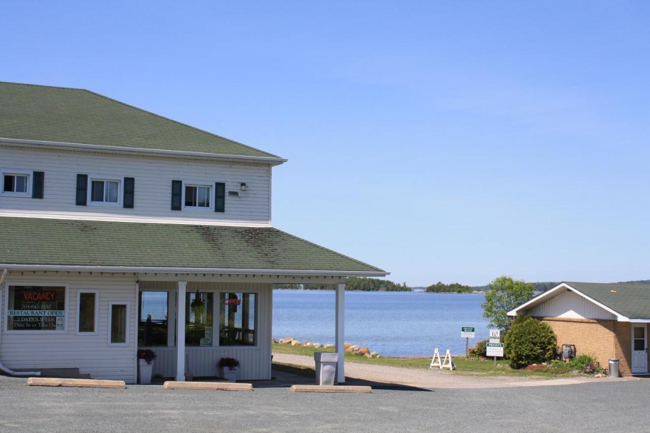 Carolyn Beach Inn Thessalon Экстерьер фото