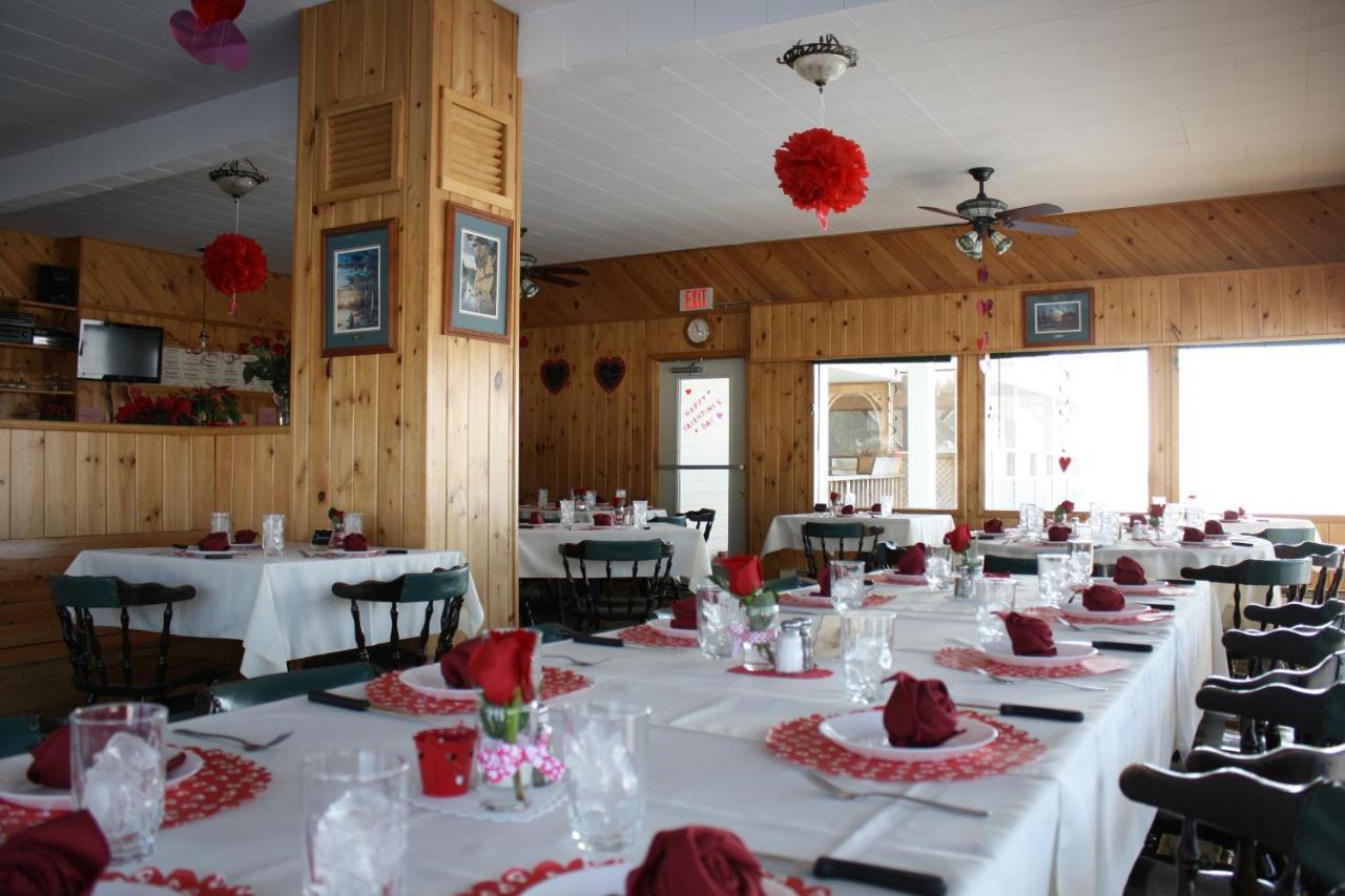 Carolyn Beach Inn Thessalon Экстерьер фото